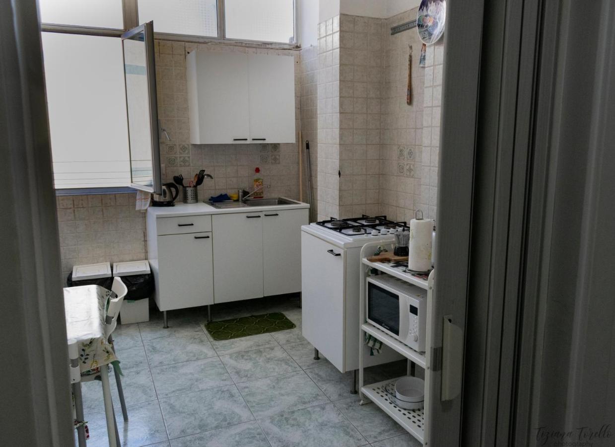 Archita Guest House Bari Esterno foto